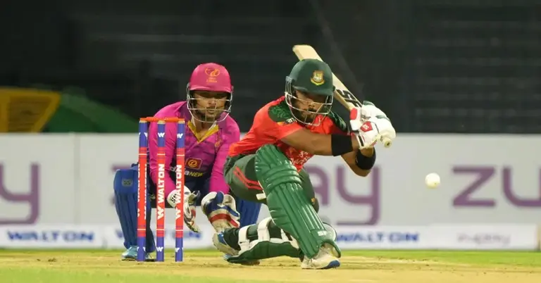 ব্যাটিংয়ে টাইগার ক্রিকেটার